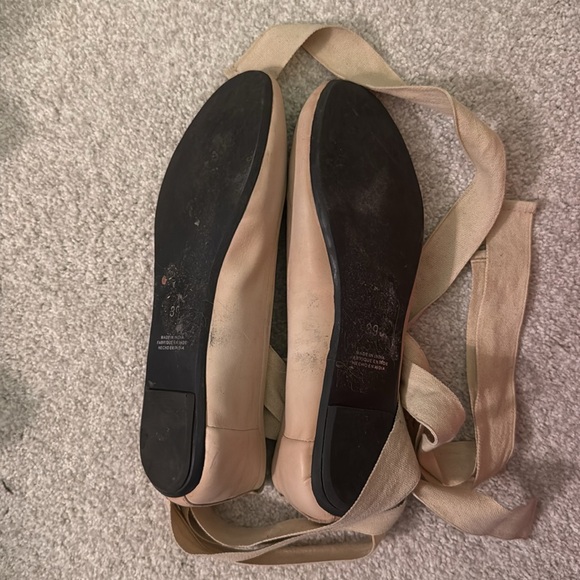 Free People Degas Beige Flats Shoes Size 39 - Picture 7 of 8